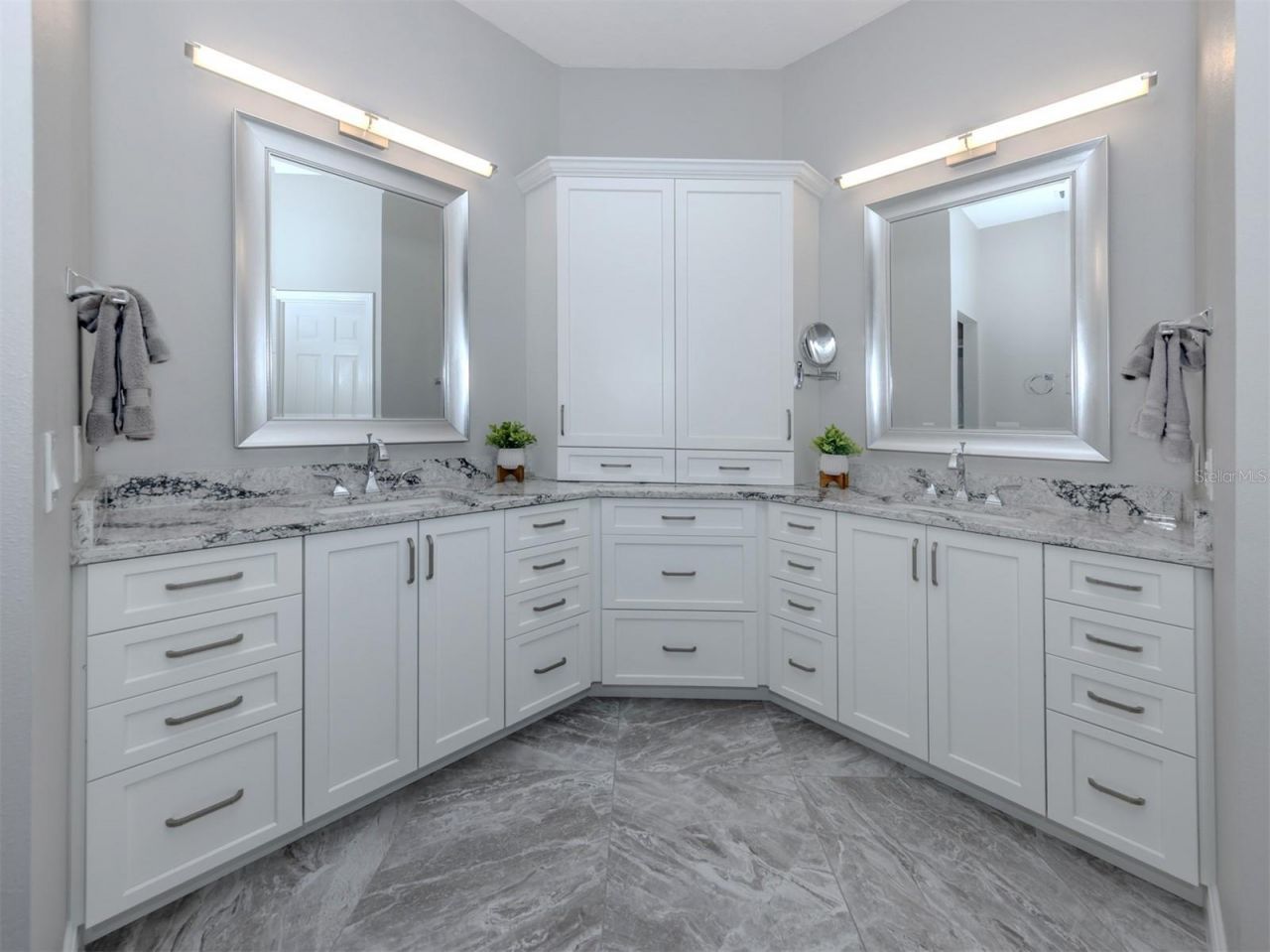 310 Stone Briar Creek Drive, Venice, FL 34292 Photo