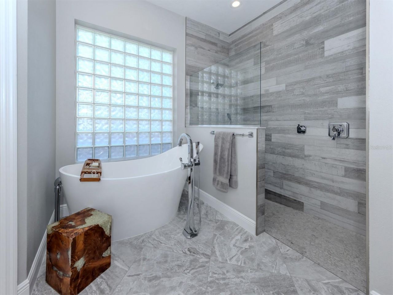 310 Stone Briar Creek Drive, Venice, FL 34292 Photo