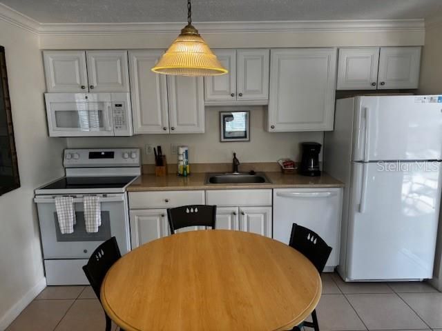 5841 Gulf Of Mexico Drive, Unit 236, Longboat Key, FL 34228 Photo