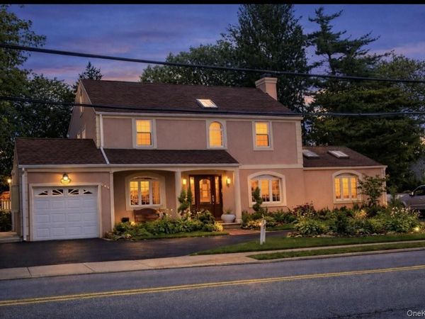 314 Main St, East Rockaway, NY 11518