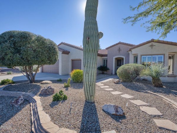 16935 W DESERT BLOSSOM Way, Surprise, AZ 85387