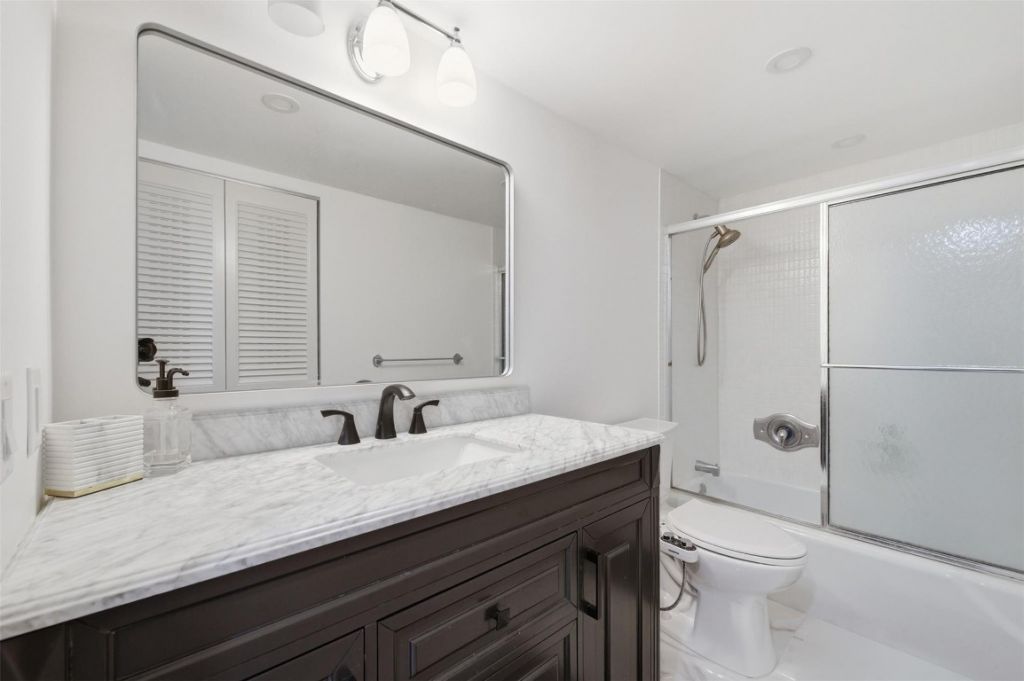 1170 N Federal Highway, Unit 904, Fort Lauderdale, FL 33304 Photo