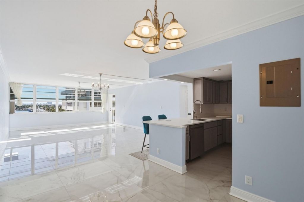 1170 N Federal Highway, Unit 904, Fort Lauderdale, FL 33304 Photo