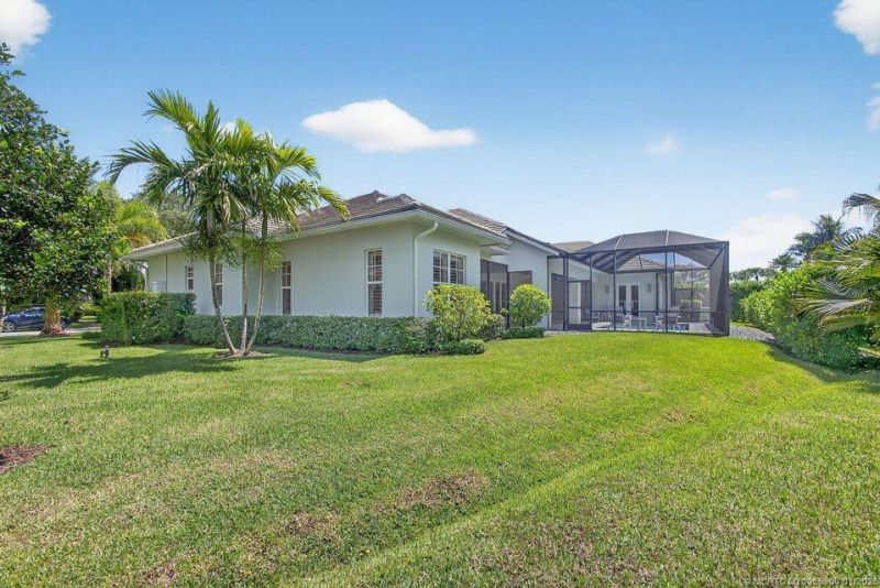 7748 SE Manhasset Place, Hobe Sound, FL 33455 Photo