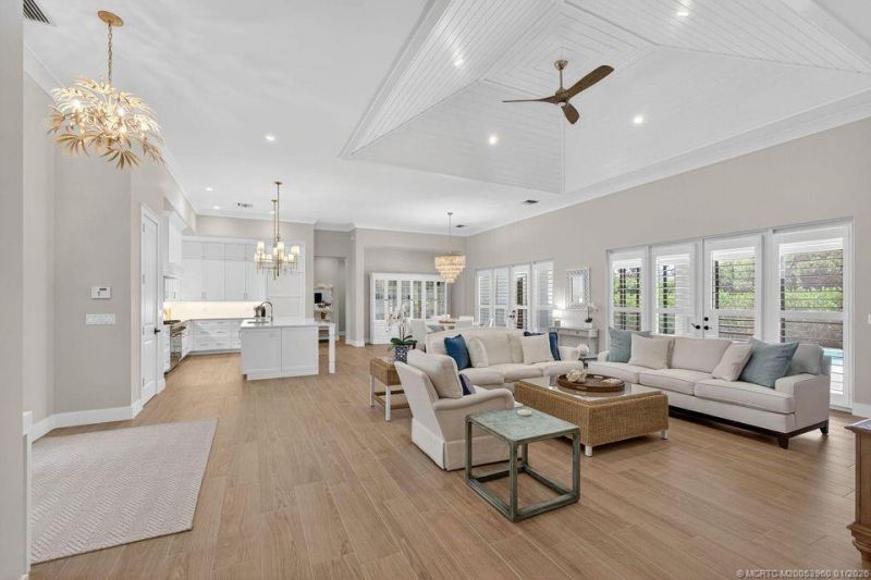 7748 SE Manhasset Place, Hobe Sound, FL 33455 Photo