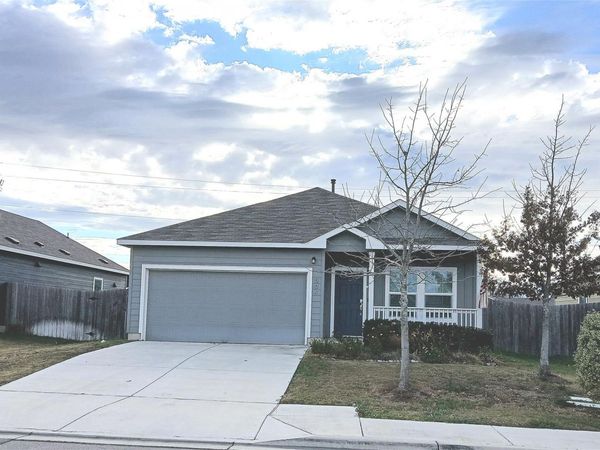 504 Gabriels Bluff DR, Georgetown, TX 78626