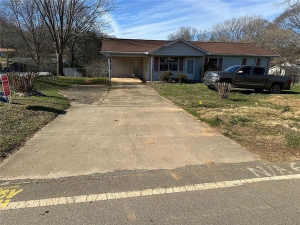 2741 Fran Mar Drive, Gainesville, GA 30506