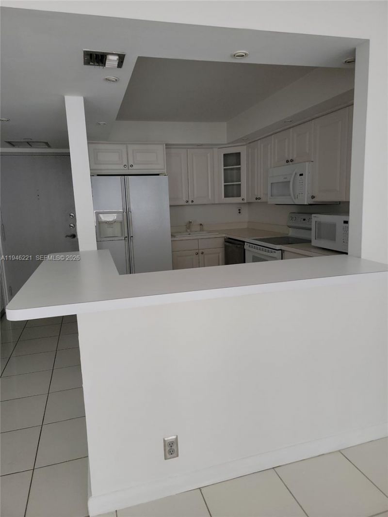 1865 Brickell Ave, Unit A904, Miami, FL 33129 Photo