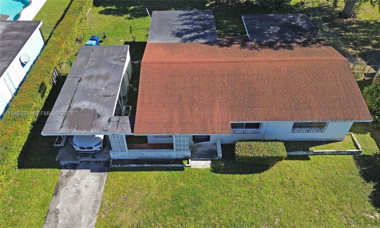 13025 NW 21st Ave, Miami, FL 33167 Photo