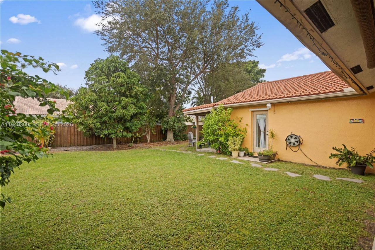 15824 Cotswold Ct , Davie, FL 33331 Photo