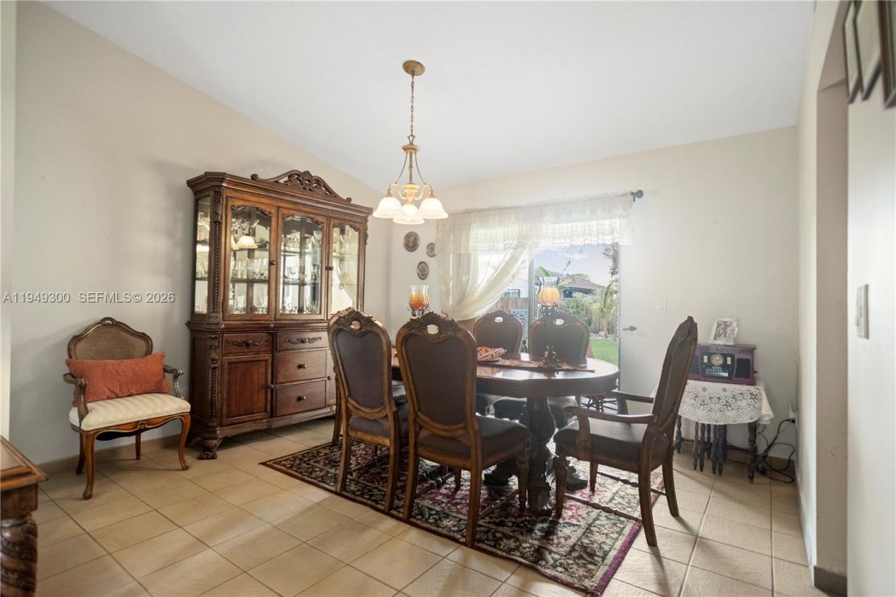 15824 Cotswold Ct , Davie, FL 33331 Photo
