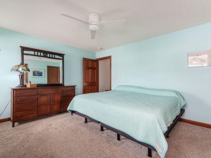 992 Country Club Drive, Howard, OH 43028 Photo 19