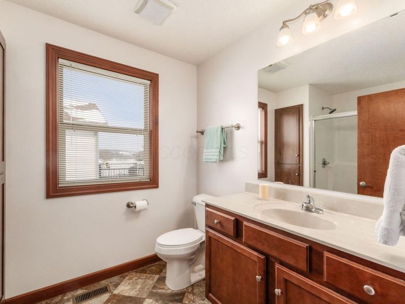 992 Country Club Drive, Howard, OH 43028 Photo 20