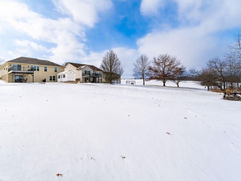 992 Country Club Drive, Howard, OH 43028 Photo 58