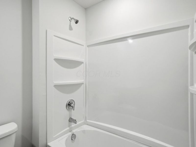 5923 Pitch Pine Drive, Canal Winchester, OH 43110 Photo 25