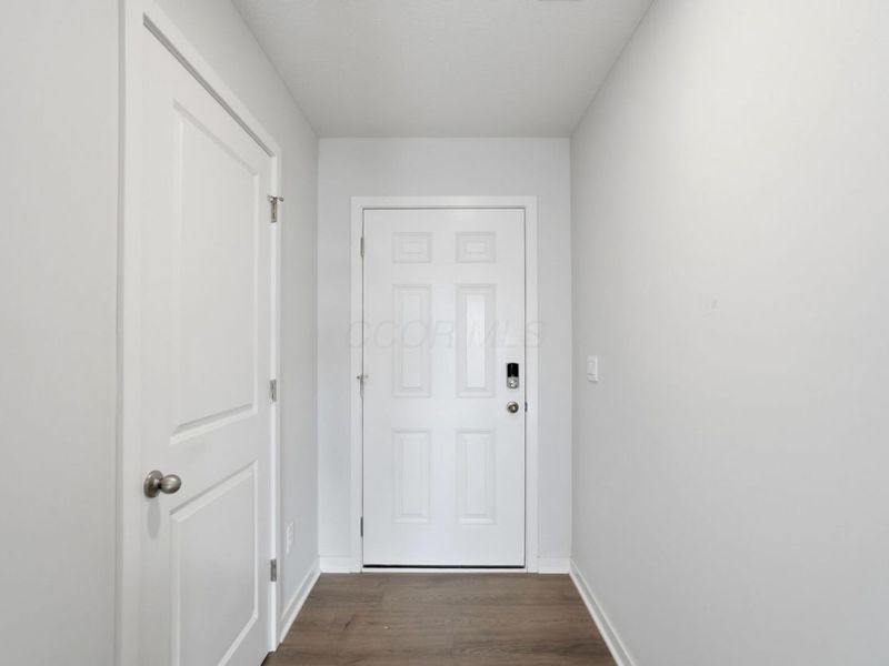 5923 Pitch Pine Drive, Canal Winchester, OH 43110 Photo 4