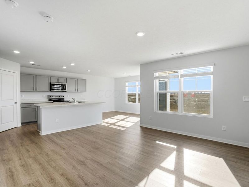 5923 Pitch Pine Drive, Canal Winchester, OH 43110 Photo 5