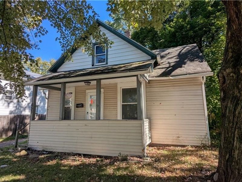 653 Sumner Street, Akron, OH 44311 Photo 2