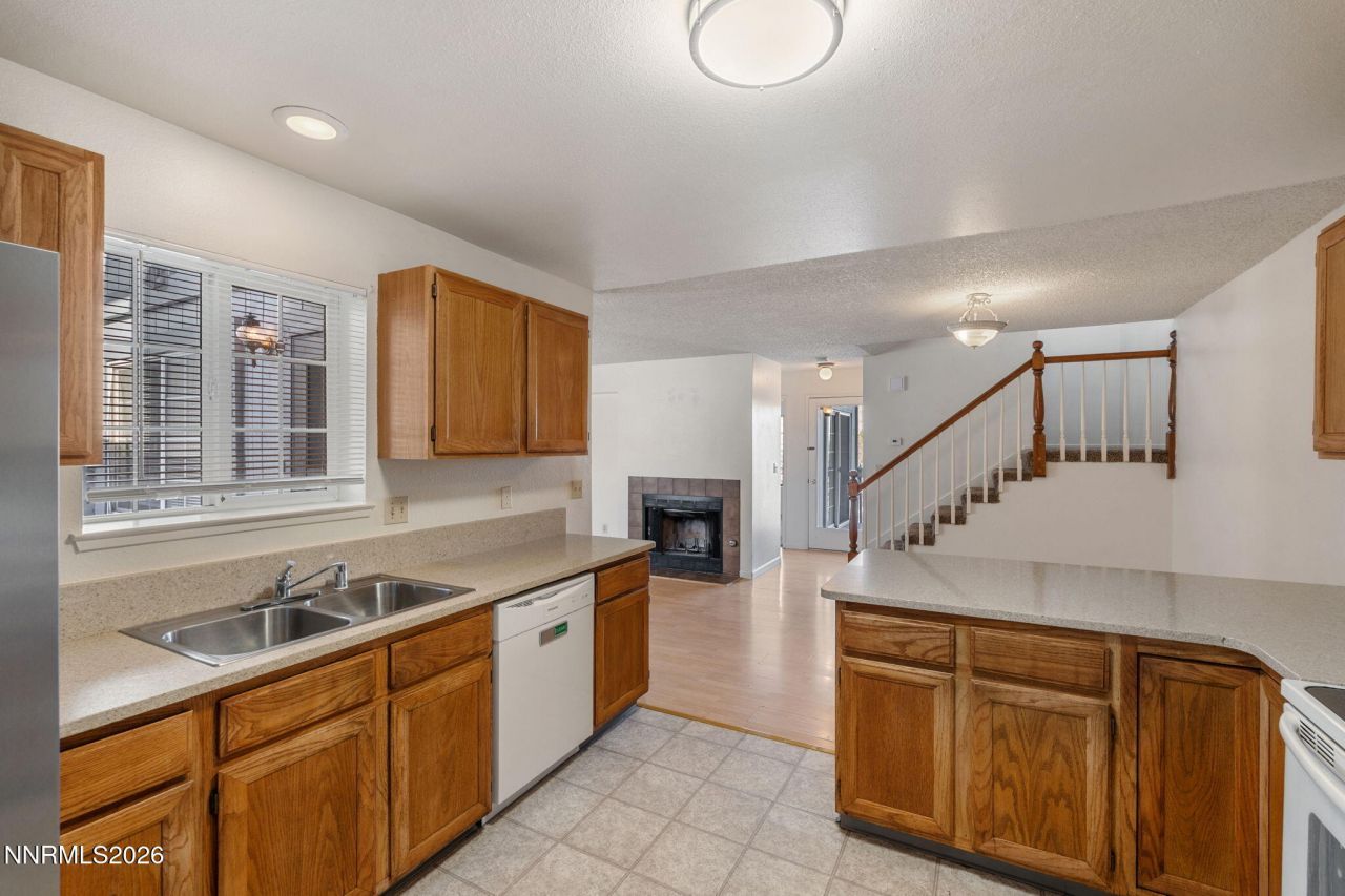 3959 Kings Row, Reno, NV 89503 Photo