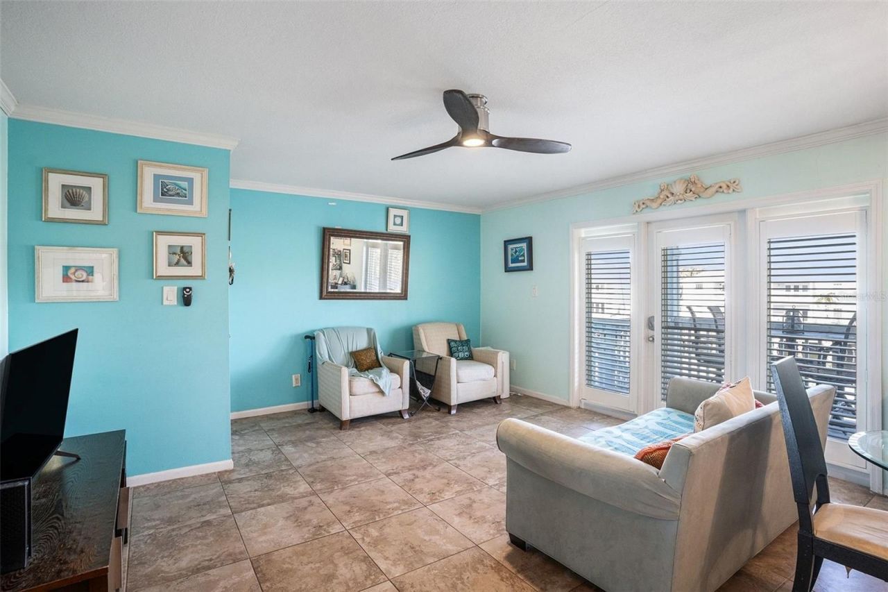 5176 Salmon Drive Se, Unit D, Saint Petersburg, FL 33705 Photo