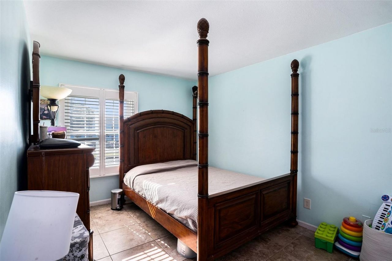 5176 Salmon Drive Se, Unit D, Saint Petersburg, FL 33705 Photo