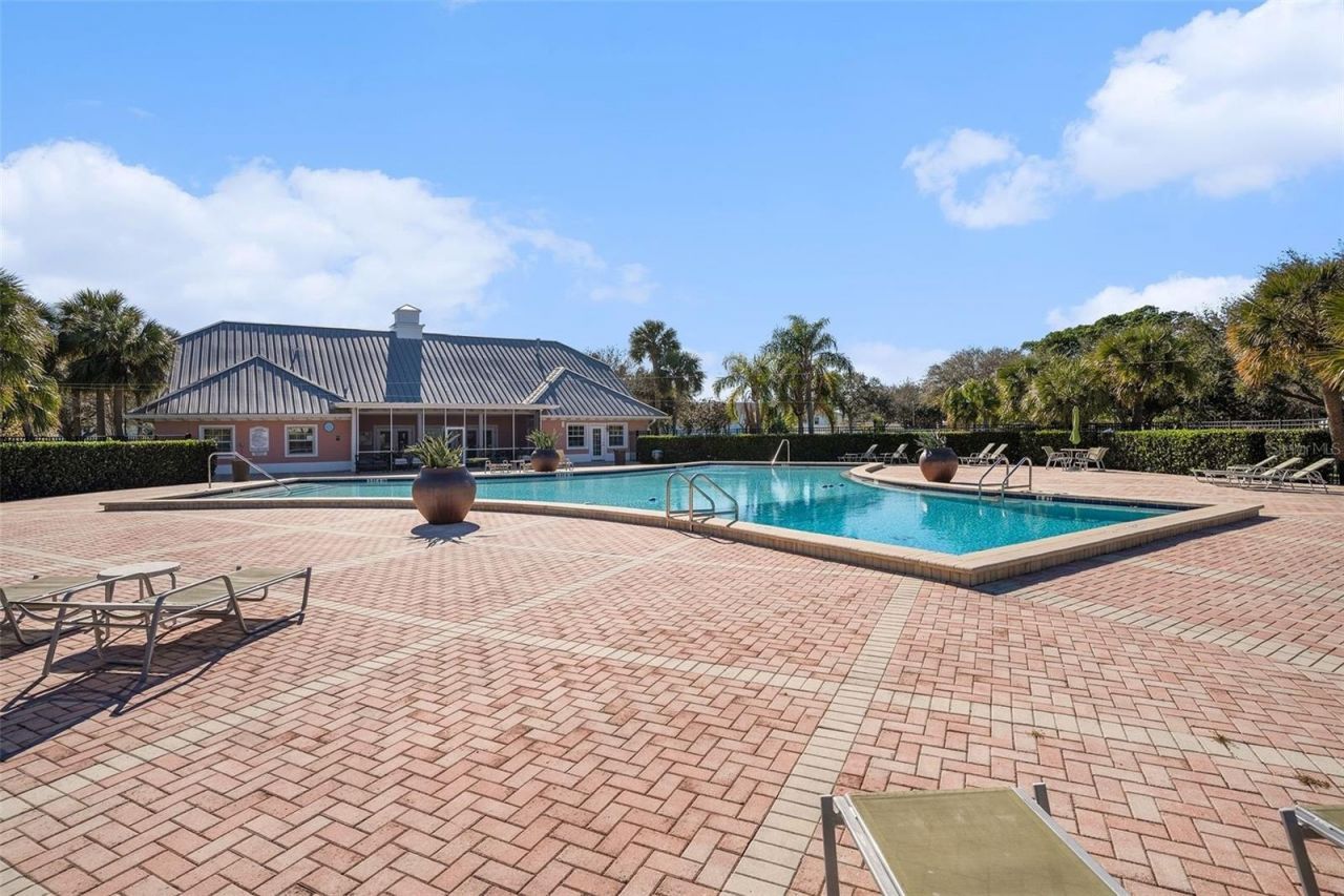 5176 Salmon Drive Se, Unit D, Saint Petersburg, FL 33705 Photo