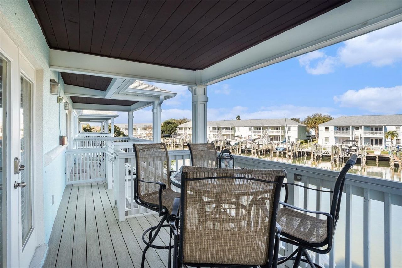 5176 Salmon Drive Se, Unit D, Saint Petersburg, FL 33705 Photo