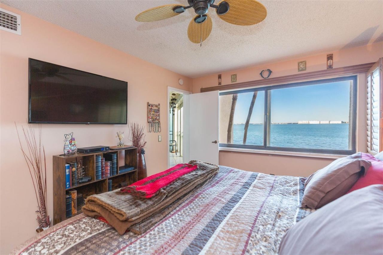 5633 Puerta Del Sol Boulevard S, Unit 208, Saint Petersburg, FL 33715 Photo