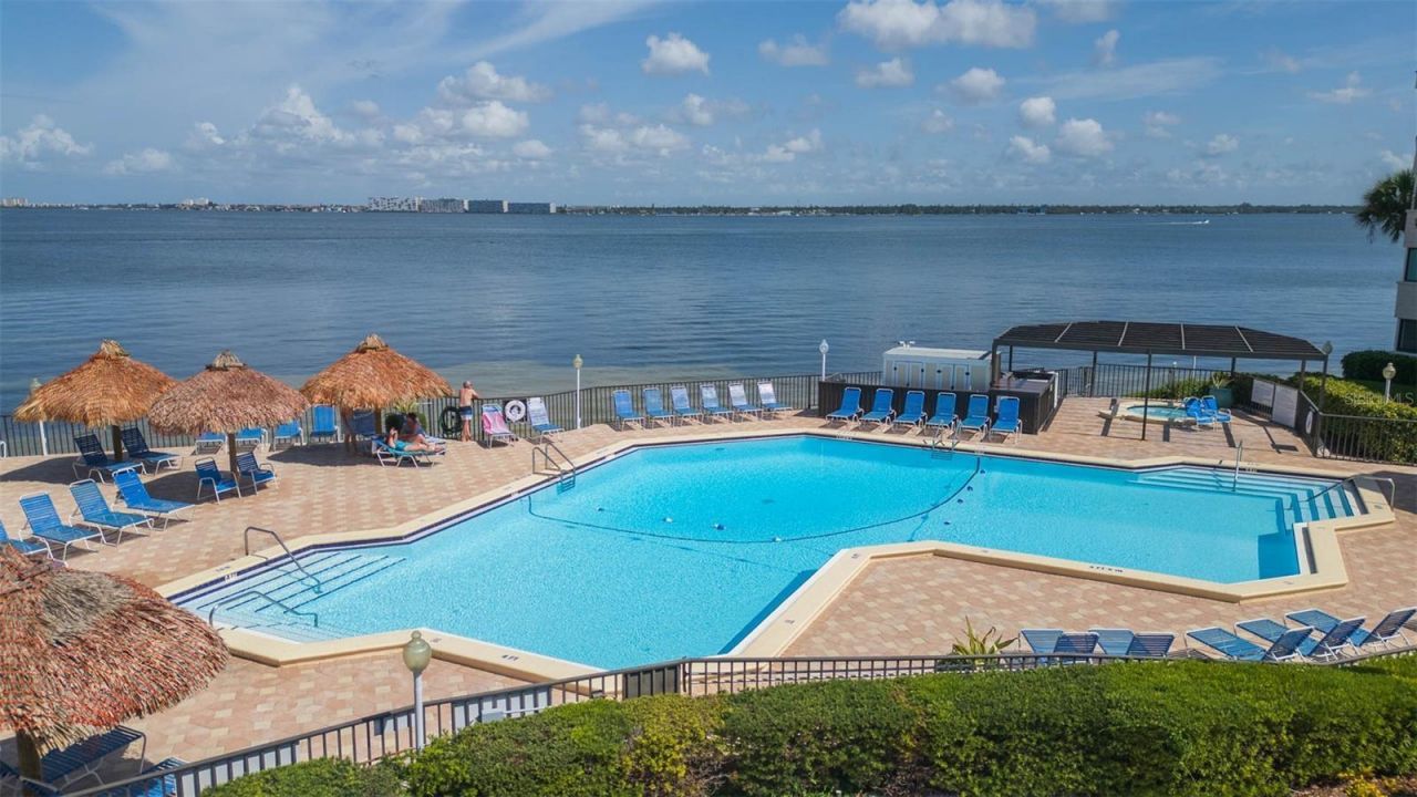 5633 Puerta Del Sol Boulevard S, Unit 208, Saint Petersburg, FL 33715 Photo