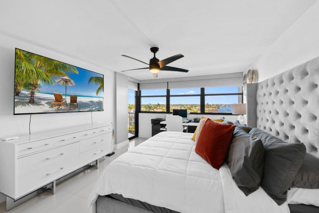 899 Jeffery Street, Unit 612, Boca Raton, FL 33487 Photo