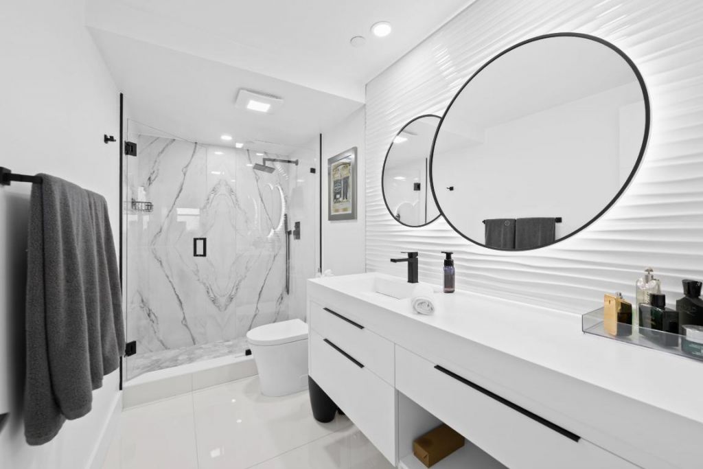 899 Jeffery Street, Unit 612, Boca Raton, FL 33487 Photo