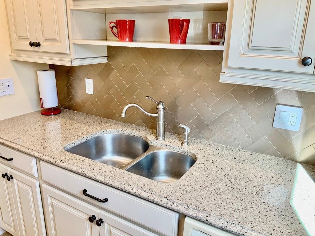 700 Bayshore Drive, Unit 13, Fort Lauderdale, FL 33304 Photo