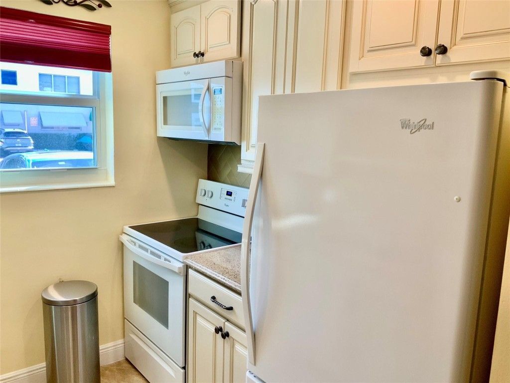 700 Bayshore Drive, Unit 13, Fort Lauderdale, FL 33304 Photo