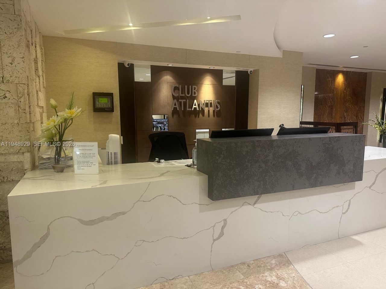 2555 Collins Ave , Unit C4, Miami Beach, FL 33140 Photo