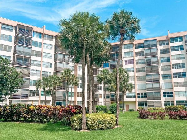 1000 Saint Charles Pl , Unit 721, Pembroke Pines, FL 33026