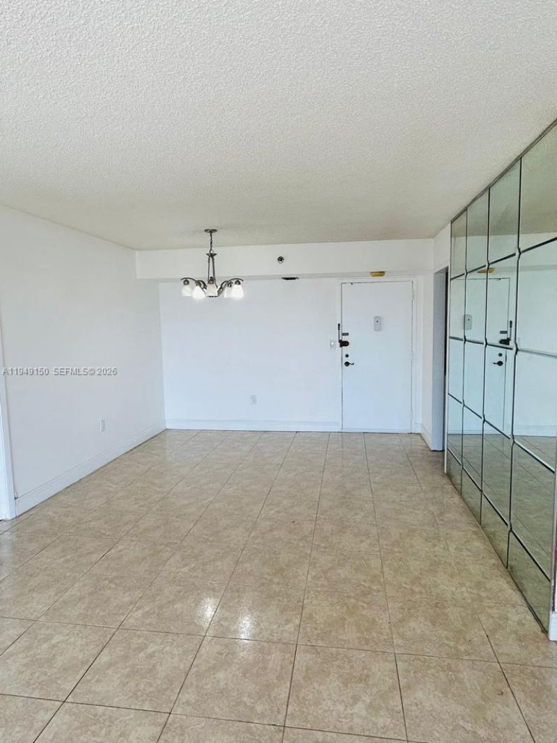 1000 Saint Charles Pl , Unit 721, Pembroke Pines, FL 33026 Photo