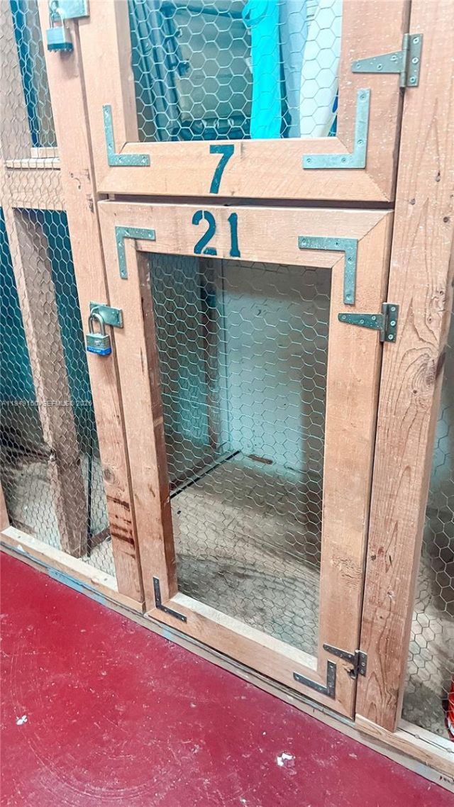 1000 Saint Charles Pl , Unit 721, Pembroke Pines, FL 33026 Photo