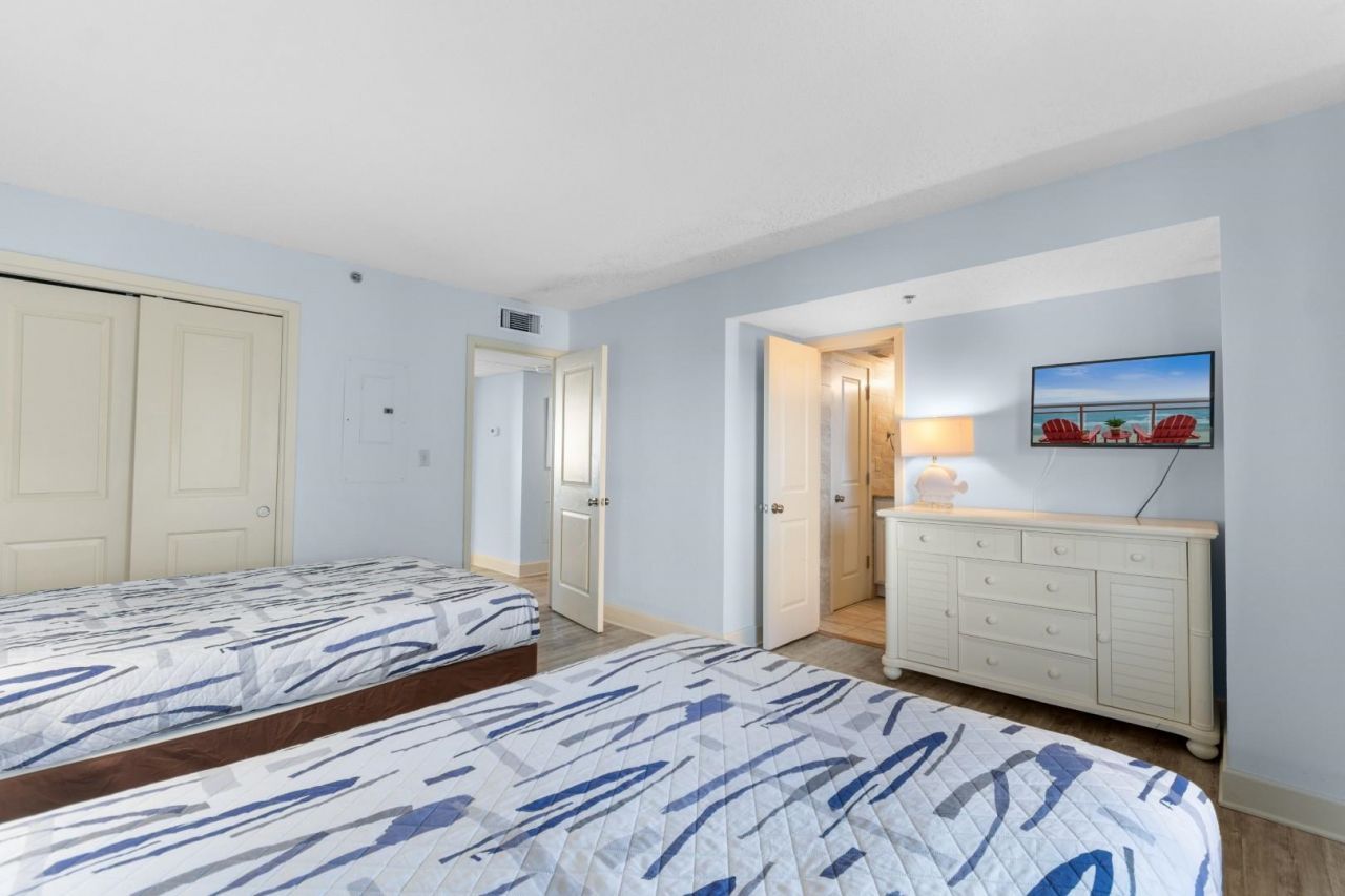 201 74th Ave. N Photo 21