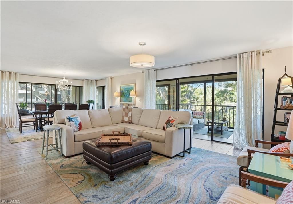 5950 Pelican Bay Blvd, Unit 125, Naples, FL 34108 Photo