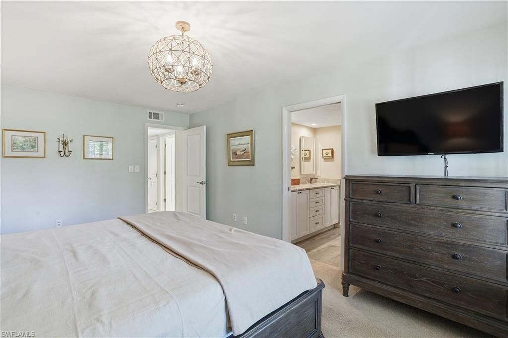 5950 Pelican Bay Blvd, Unit 125, Naples, FL 34108 Photo