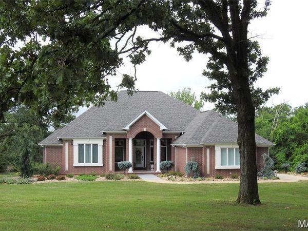 10840 Breeden Dr., Rolla, MO 65401