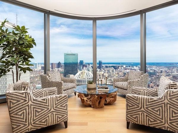 1 Dalton St, Unit 5402, Boston, MA 02115