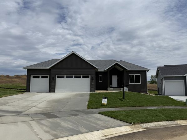 6128 Cody Lane NW, Rochester, MN 55901