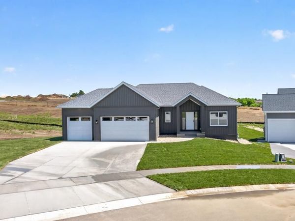 6128 Cody Lane NW, Rochester, MN 55901