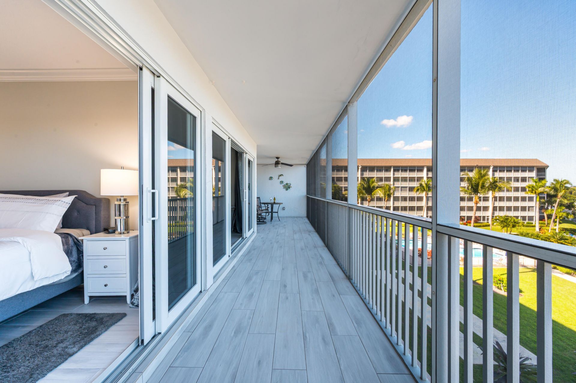 390 N Federal Highway, Unit 404, Deerfield Beach, FL 33441 Photo