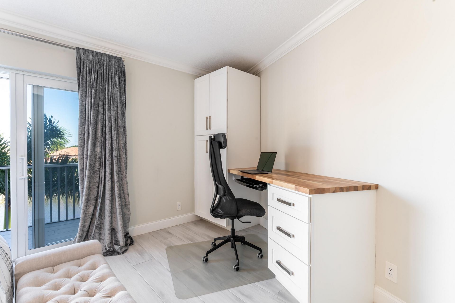 390 N Federal Highway, Unit 404, Deerfield Beach, FL 33441 Photo