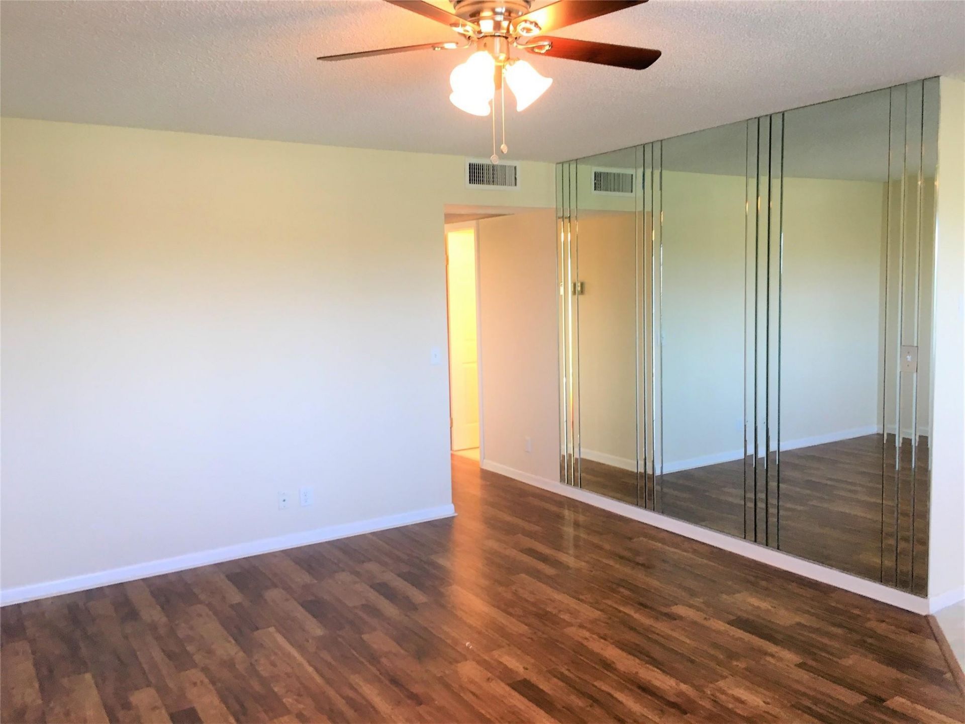 551 SW 135th Avenue, Unit 405b, Pembroke Pines, FL 33027 Photo