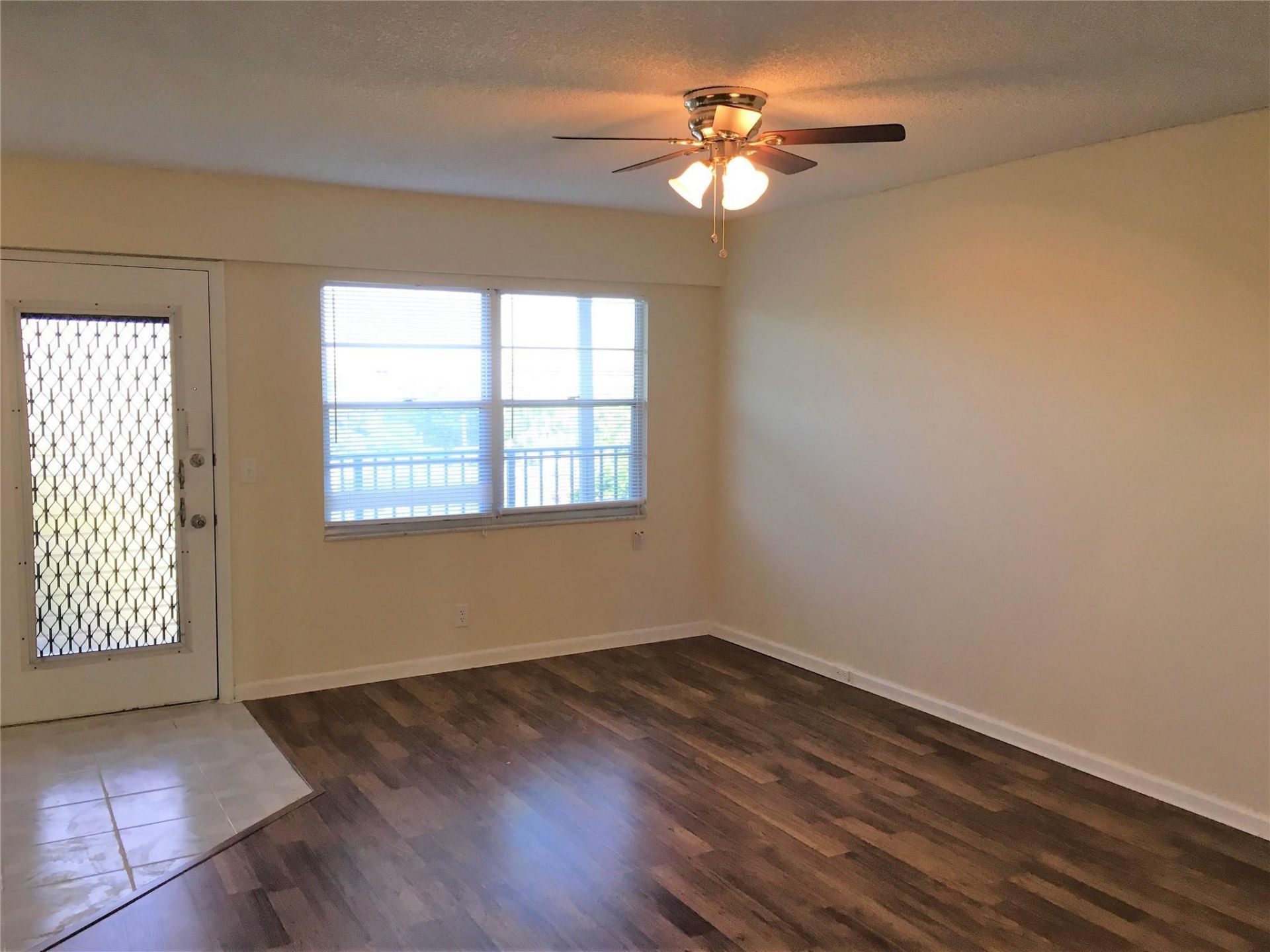551 SW 135th Avenue, Unit 405b, Pembroke Pines, FL 33027 Photo