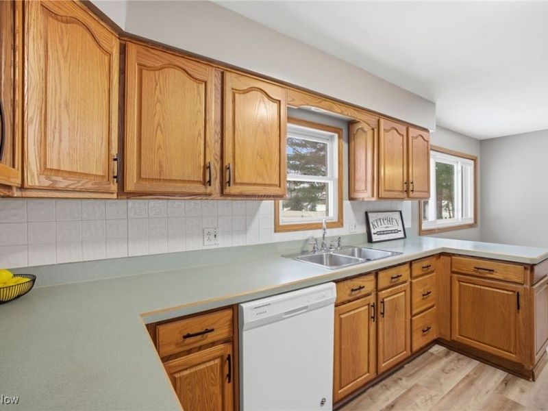 3856 Northview Drive, Stow, OH 44224 Photo 12