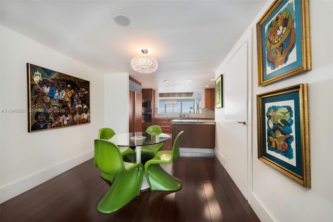 2627 S Bayshore Dr , Unit 1803, Miami, FL 33133 Photo